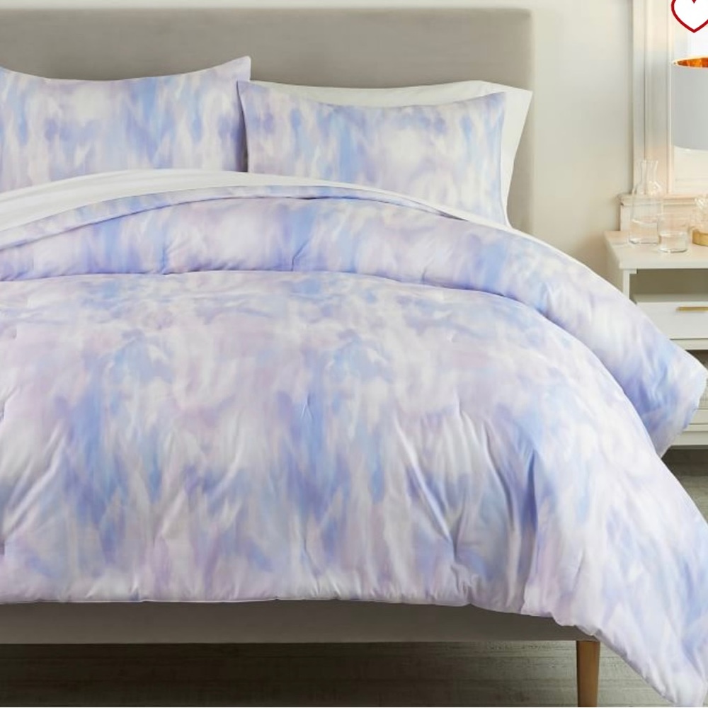 Used Potterybarn Teen Iris Dream Watercolor Comforter (1 of 2) TWIN